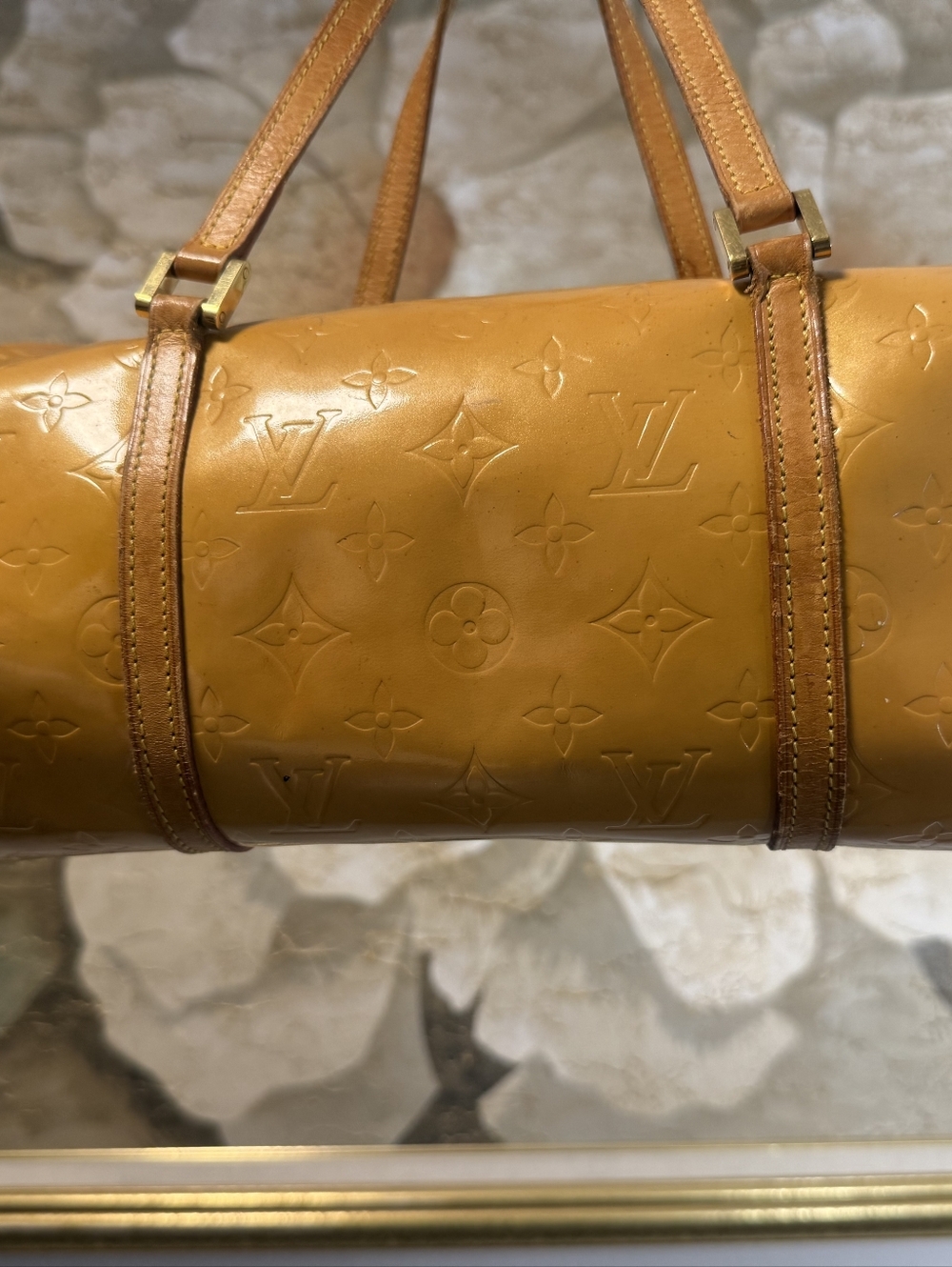 Louis Vuitton Monogram Vernis Papillon - Picture 12 of 16